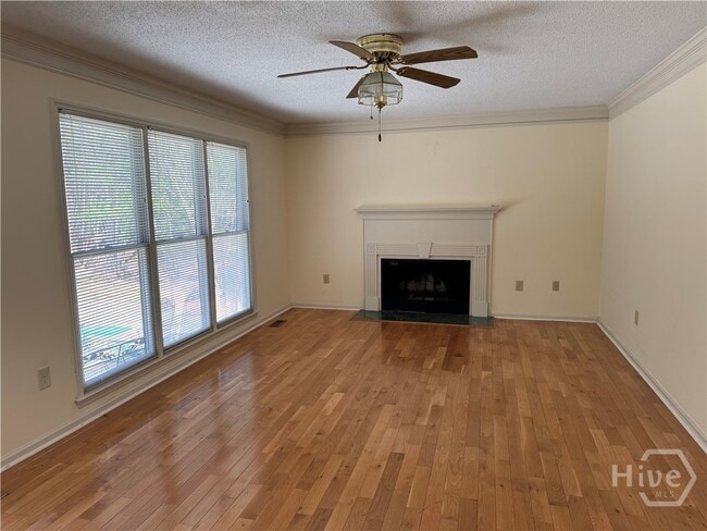 property at 140 Yorkshire Rd