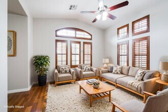 2330 W Sleepy Ranch Rd in Phoenix, AZ - Building Photo - Building Photo