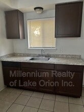 445 Emerson Ave in Pontiac, MI - Building Photo - Building Photo