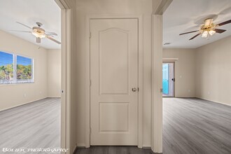 470 Turtleback Rd in Mesquite, NV - Building Photo - Building Photo