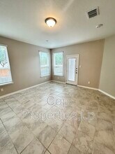 8033 San Mirienda in Boerne, TX - Building Photo - Building Photo