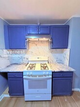 8640 Chalmers Ave in Warren, MI - Foto de edificio - Building Photo