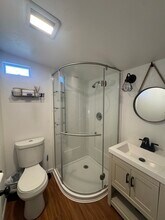 104 16th St, Unit Wine Country Studio in Paso Robles, CA - Foto de edificio - Building Photo