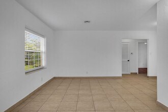 1510 Dewey St in Hollywood, FL - Building Photo - Building Photo