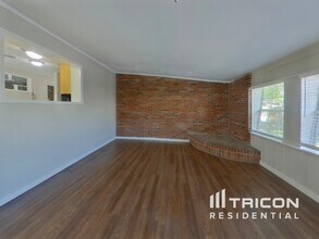 2761 59th Ave N in St. Petersburg, FL - Building Photo - Building Photo