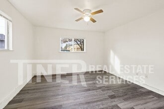 2922 Walnut Ave in Carmichael, CA - Building Photo - Building Photo