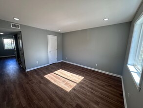 3781 M.L.K. Jr Dr SW in Atlanta, GA - Building Photo - Building Photo