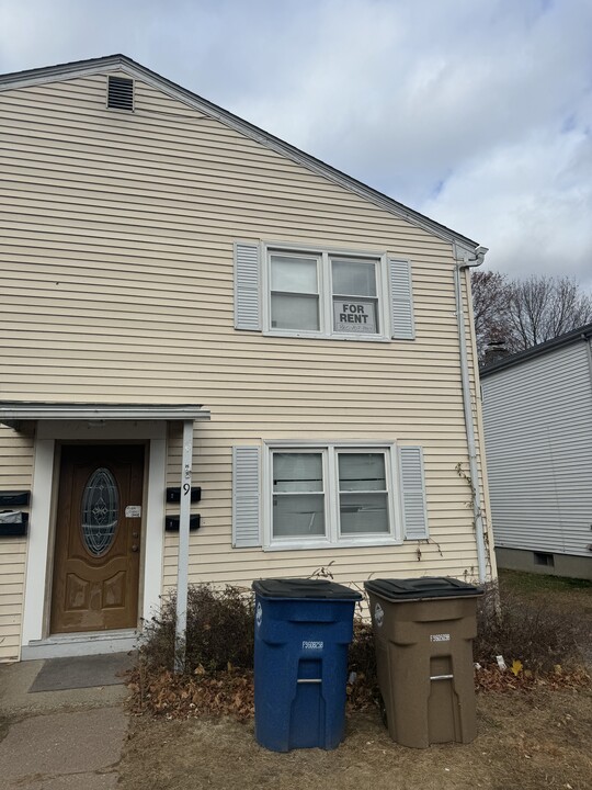 9 Fern St, Unit Fern in Vernon, CT - Building Photo