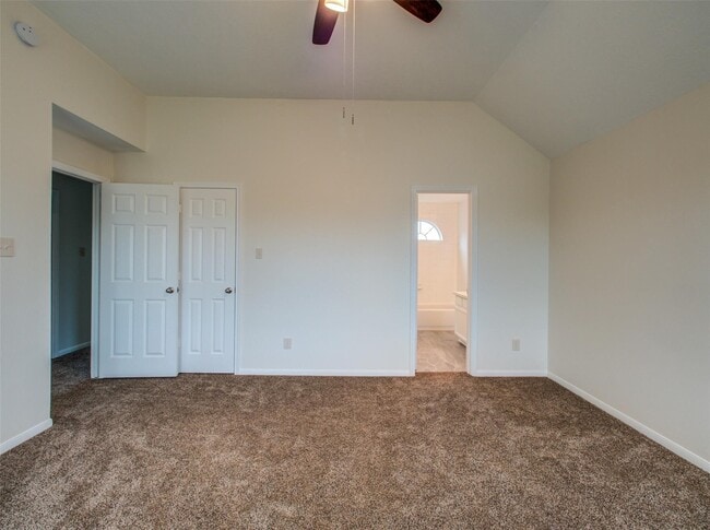 16355 San Dario Dr in Houston, TX - Foto de edificio - Building Photo
