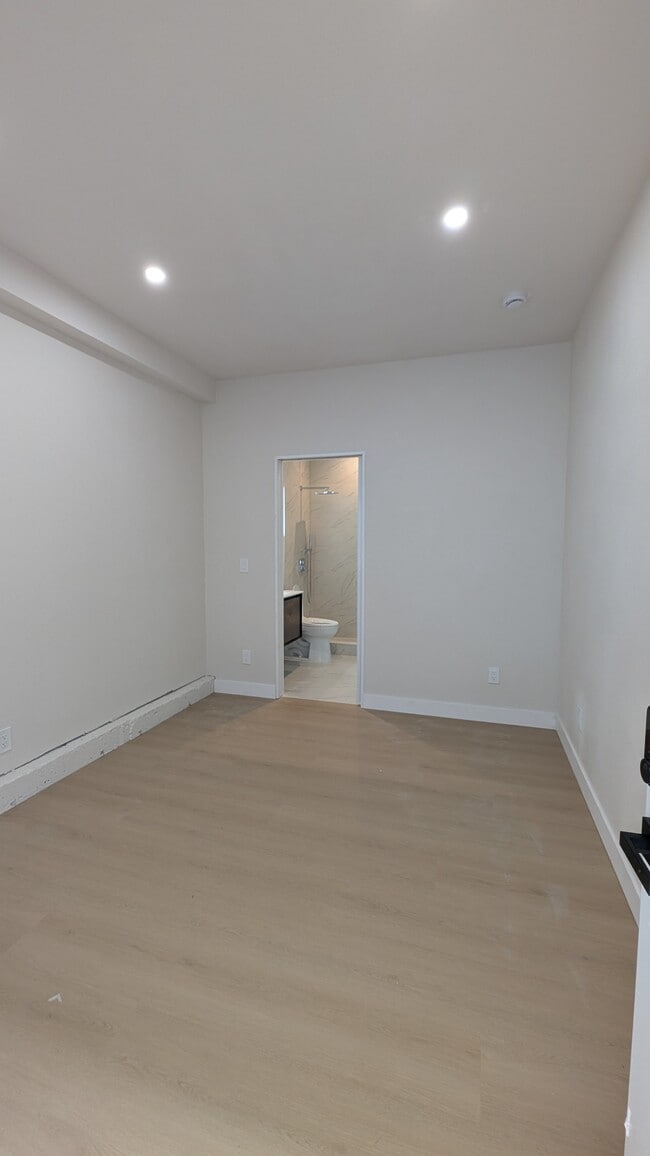 100 Loma Vista Ct in Los Gatos, CA - Building Photo - Building Photo