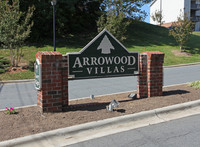 Arrowood Villas in Charlotte, NC - Foto de edificio - Building Photo