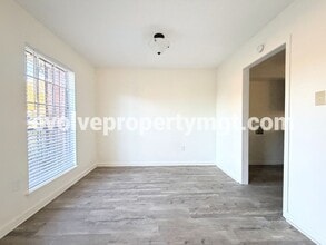 3886 Camelia Cove in Memphis, TN - Building Photo - Building Photo