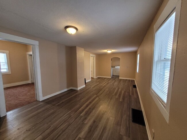 property at 905 25th St
