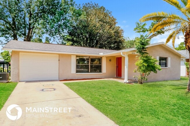 4248 Raccoon Loop in New Port Richey, FL - Building Photo - Building Photo