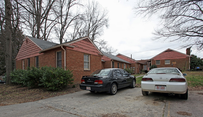 424 E Hendrix St in Greensboro, NC - Building Photo - Building Photo