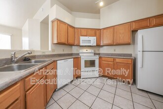 7362 E Placita Sacra in Tucson, AZ - Building Photo - Building Photo