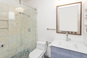 8 Caribe Isle in Novato, CA - Building Photo - Building Photo