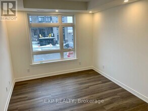 55 Overberg Way in Ottawa, ON - Building Photo - Building Photo