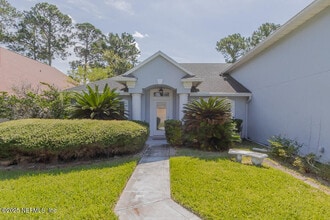 13839 Devan Lee Dr E in Jacksonville, FL - Building Photo - Building Photo