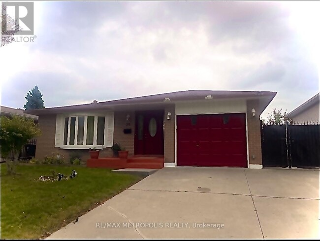 property at 29 Charles Tupper Dr