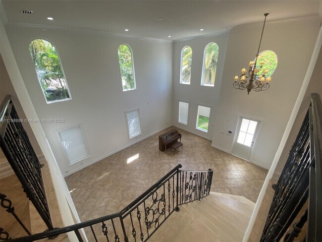 property at 2422 S Miami Ave