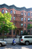 339 3rd St Apartments