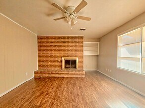 3705 30th St in Lubbock, TX - Building Photo - Building Photo