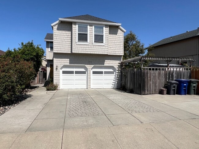 property at 121 Wilkes Cir