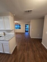 39611 Meadowood Loop in Zephyrhills, FL - Building Photo - Building Photo