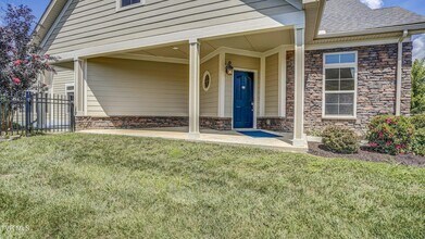 1440 Hatterdale Farm Rd in Blountville, TN - Building Photo - Building Photo