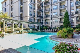 Avana Uptown Apartments