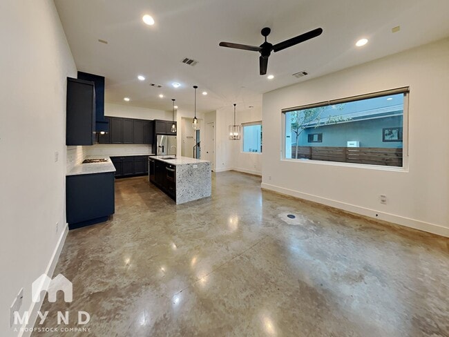 2310 S 3rd St in Austin, TX - Building Photo - Building Photo