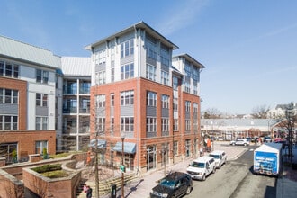 1800 Wilson Blvd in Arlington, VA - Building Photo - Building Photo
