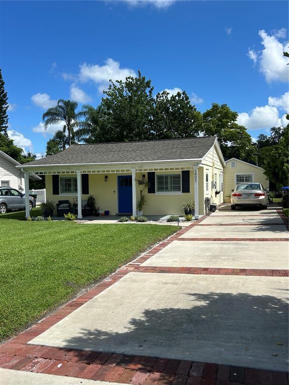property at 1021 Hunter Ave
