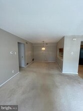 5207A Adelaide Dr in Mount Laurel, NJ - Building Photo - Building Photo