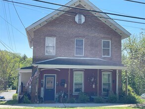 103 Ulster Ave in Walden, NY - Building Photo - Building Photo
