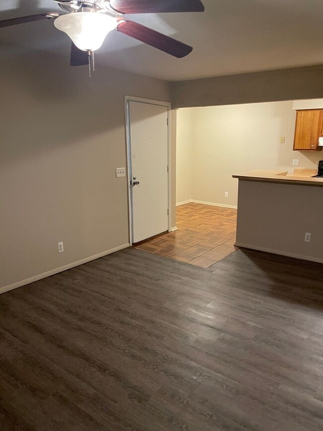 property at 5984 E 33rd Ct