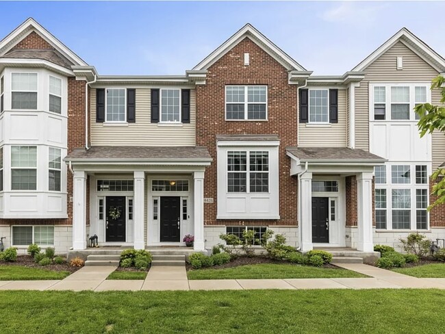 property at 4426 Monroe Ct