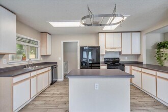 1142 Stone Garden in New Braunfels, TX - Building Photo - Building Photo