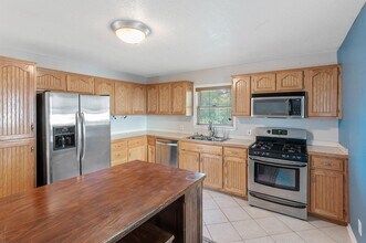 725 Michigan St in Leavenworth, KS - Building Photo - Building Photo