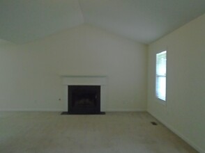 62 Misty Oak Ln in Dallas, GA - Building Photo - Building Photo