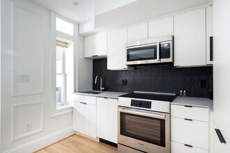 1737 Q St NW-Unit -ID1011212P in Washington, DC - Building Photo - Building Photo