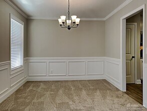 210 Livingston Ct in Winder, GA - Building Photo - Building Photo