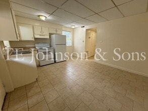 5020 Reidsville Rd in Walkertown, NC - Building Photo - Building Photo