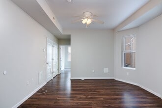 544 S 49th St in Philadelphia, PA - Building Photo - Building Photo
