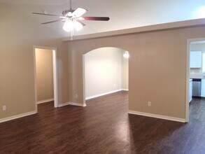 7902 49th Ave E in Bradenton, FL - Foto de edificio - Building Photo