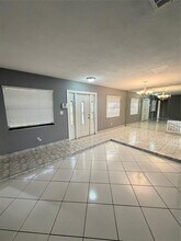 2290 NW 32nd Terrace in Lauderdale Lakes, FL - Building Photo - Building Photo