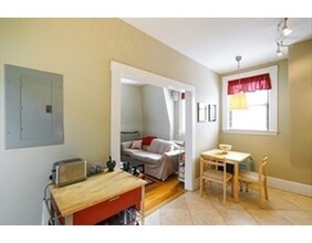 54 Harvard St-Unit -3 in Brookline, MA - Building Photo - Building Photo