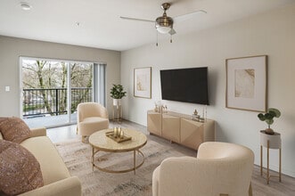 Second and Main in Renton, WA - Foto de edificio - Building Photo