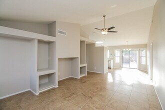 657 W Shawnee Dr in Chandler, AZ - Building Photo - Building Photo